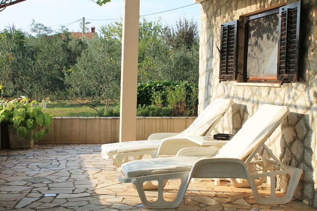 Apartment Mare Krk Milohnici Ngoại thất bức ảnh
